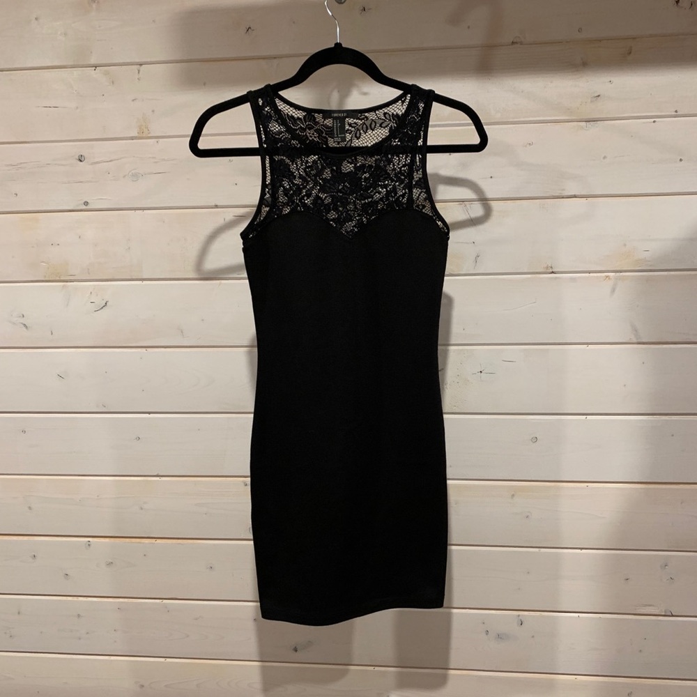 Forever 21 | Black Lace Midi Dress